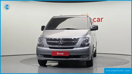 HYUNDAI STAREX 3-SEATER VAN