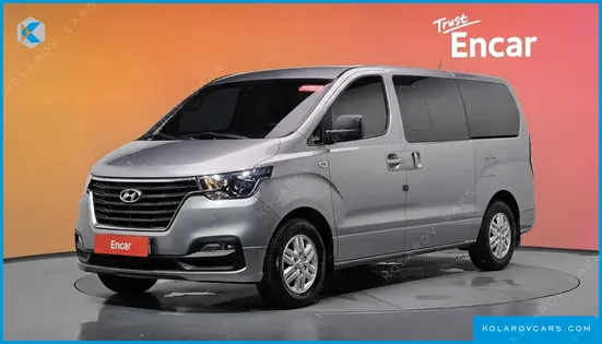 HYUNDAI STAREX VAN 5-SEATER