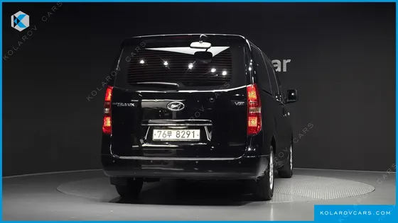 HYUNDAI STAREX 12-SEATER WAGON