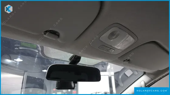HYUNDAI STAREX 12-SEATER WAGON