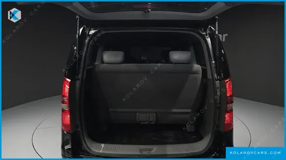 HYUNDAI STAREX 12-SEATER WAGON
