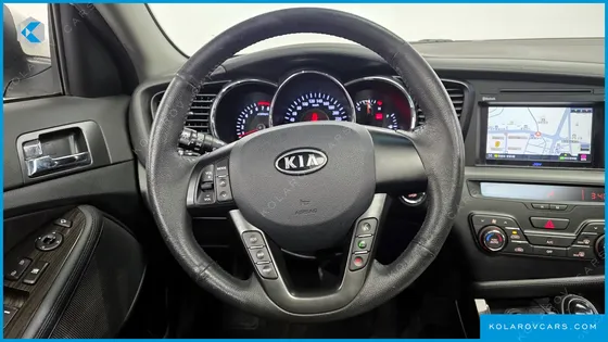 KIA K5 2.0 DELUXE