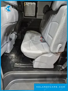 HYUNDAI STAREX VAN 5-SEATER