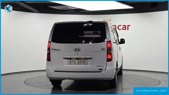 HYUNDAI STAREX 3-SEATER VAN