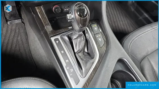KIA K5 2.0 DELUXE