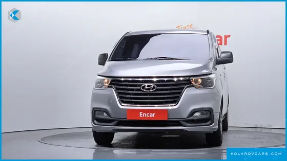 HYUNDAI STAREX WAGON 12-SEATER