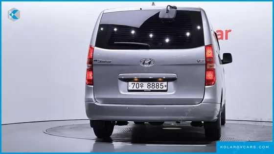 HYUNDAI STAREX WAGON 12-SEATER