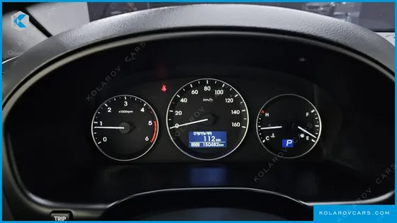HYUNDAI STAREX WAGON 12-SEATER