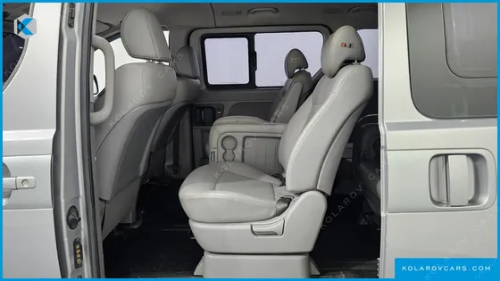 HYUNDAI STAREX WAGON 12-SEATER