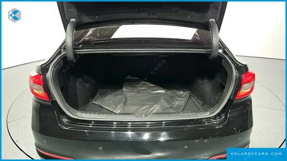 HYUNDAI SONATA 2.0 STYLE