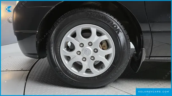 HYUNDAI STAREX 3-SEATER VAN