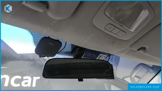 HYUNDAI STAREX 3-SEATER VAN