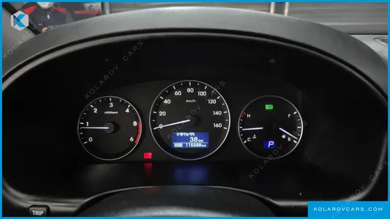 HYUNDAI STAREX WAGON 11-SEATER