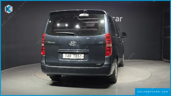 HYUNDAI STAREX 12-SEATER WAGON