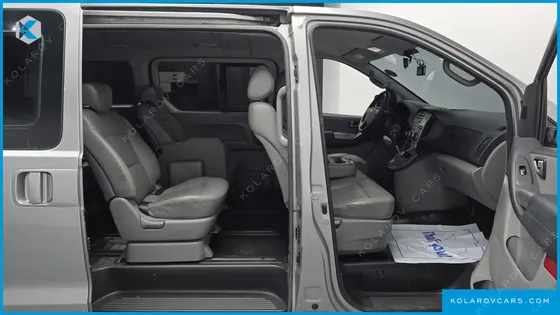 HYUNDAI STAREX 12-SEATER WAGON
