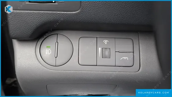 HYUNDAI STAREX 12-SEATER WAGON