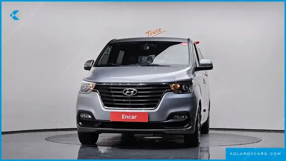 HYUNDAI STAREX URBAN 9-SEATER