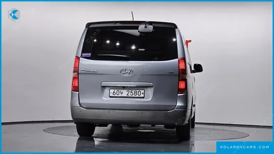 HYUNDAI STAREX URBAN 9-SEATER