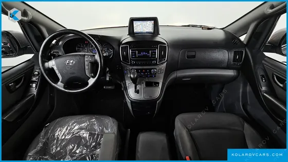 HYUNDAI STAREX URBAN 9-SEATER