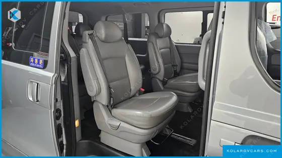 HYUNDAI STAREX URBAN 9-SEATER