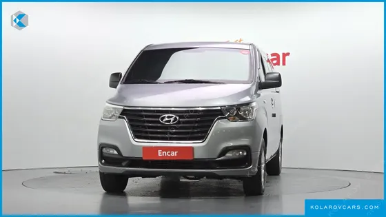 HYUNDAI STAREX 4WD WAGON 12-SEATER