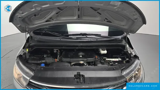 HYUNDAI STAREX 4WD WAGON 12-SEATER