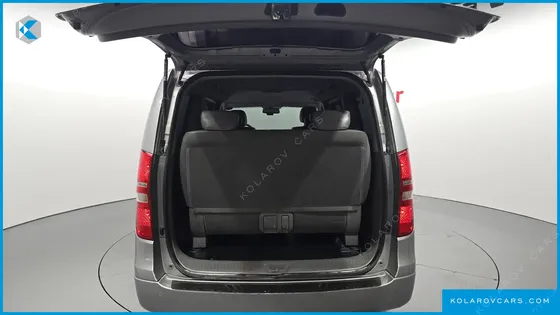 HYUNDAI STAREX 4WD WAGON 12-SEATER