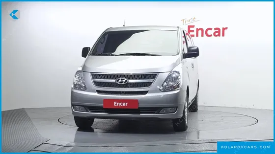 HYUNDAI STAREX 3-SEATER VAN