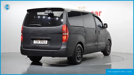 HYUNDAI STAREX CAMPING CAR