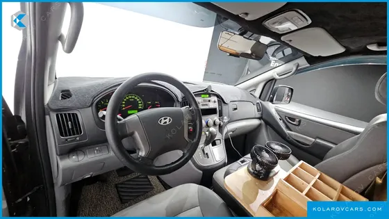 HYUNDAI STAREX CAMPING CAR