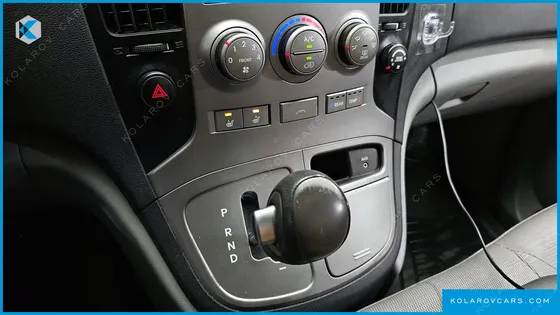 HYUNDAI STAREX CAMPING CAR