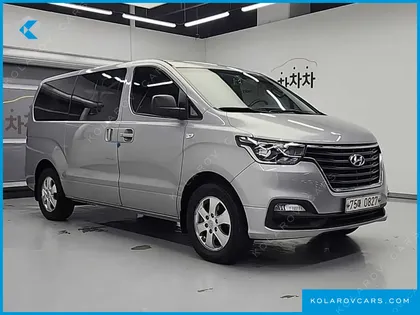 HYUNDAI STAREX 4WD WAGON 12-SEATER