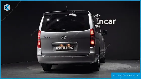 HYUNDAI STAREX 12-SEATER LPI WAGON