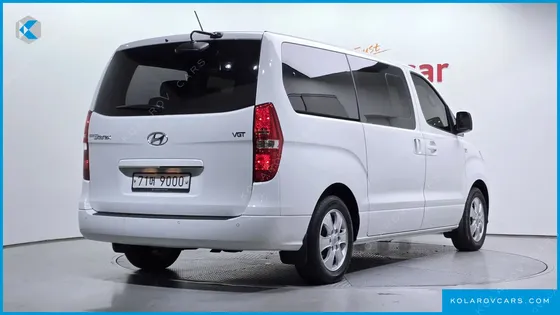 HYUNDAI STAREX WAGON 12-SEATER