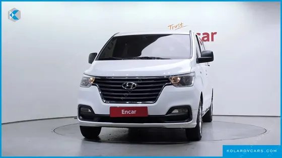 HYUNDAI STAREX WAGON 12-SEATER