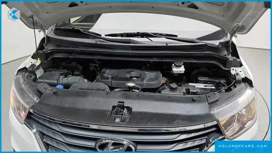 HYUNDAI STAREX WAGON 12-SEATER