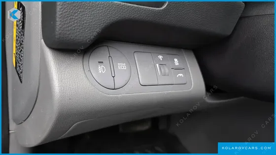 HYUNDAI STAREX WAGON 12-SEATER