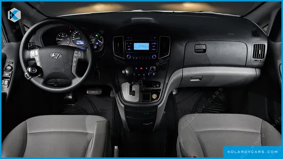 HYUNDAI STAREX VAN 5-SEATER