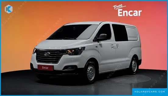 HYUNDAI STAREX VAN 5-SEATER
