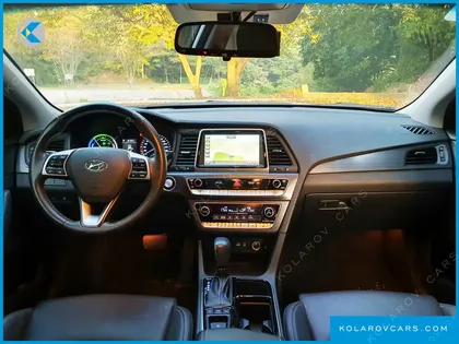 HYUNDAI SONATA MODERN