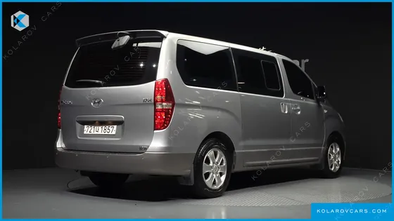 HYUNDAI STAREX 11-SEATER WAGON HVX