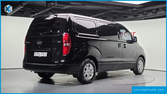 HYUNDAI STAREX 3-SEATER VAN