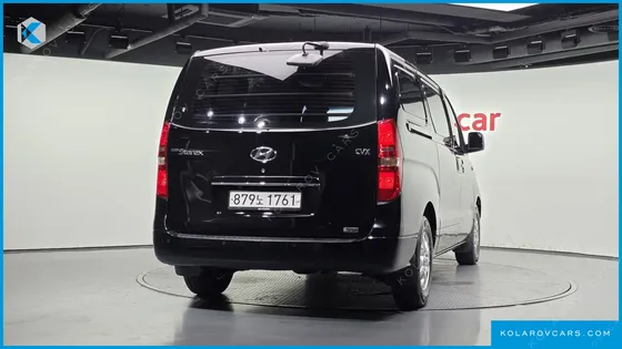 HYUNDAI STAREX 3-SEATER VAN