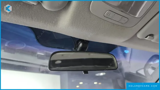 HYUNDAI STAREX 3-SEATER VAN