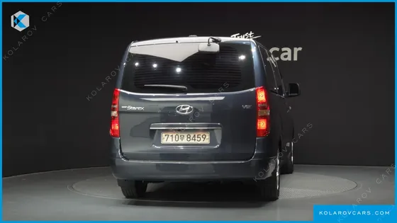 HYUNDAI STAREX WAGON 12-SEATER