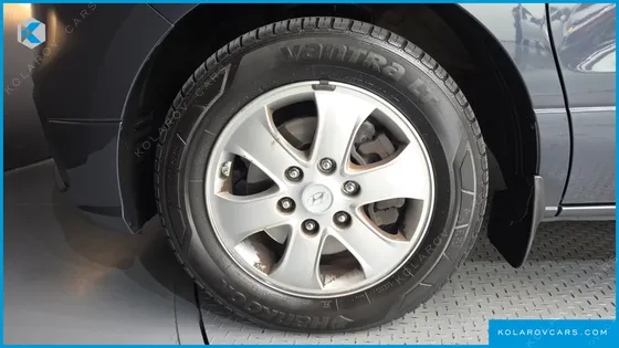 HYUNDAI STAREX WAGON 12-SEATER