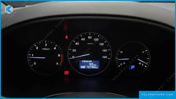 HYUNDAI STAREX WAGON 12-SEATER
