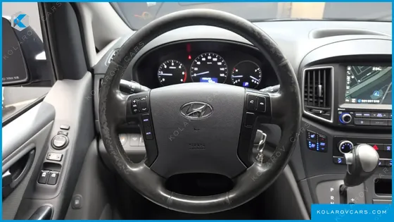 HYUNDAI STAREX WAGON 12-SEATER