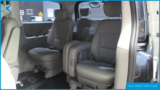 HYUNDAI STAREX WAGON 12-SEATER