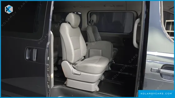 HYUNDAI STAREX WAGON 12-SEATER